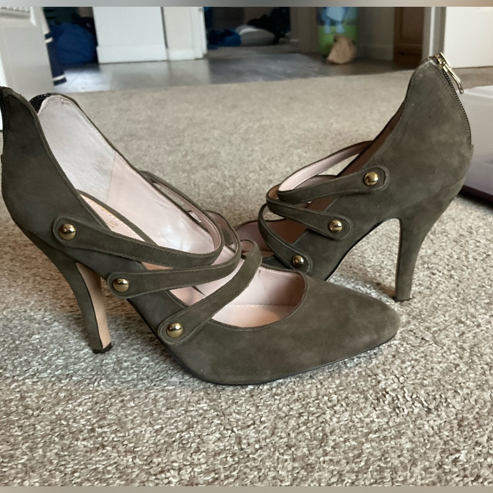 Vince Camuto Olive Strappy Heels